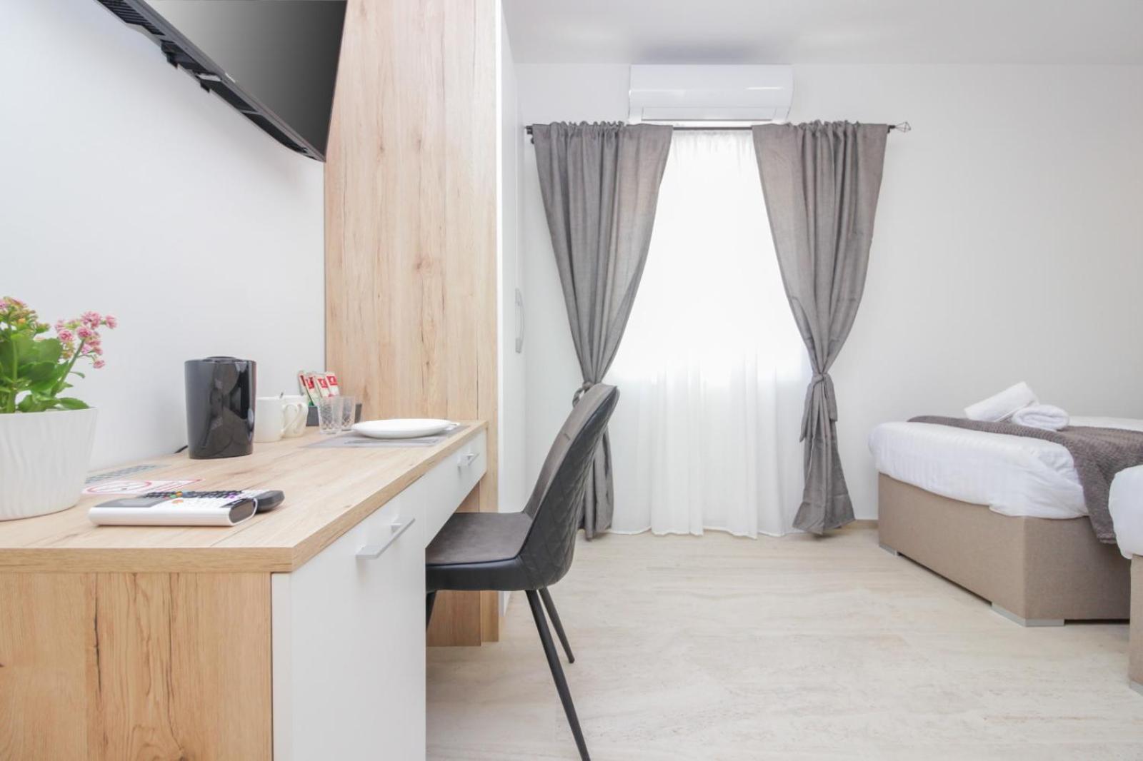 Rooms Zemunik Donji Zemunik Eksteriør bilde